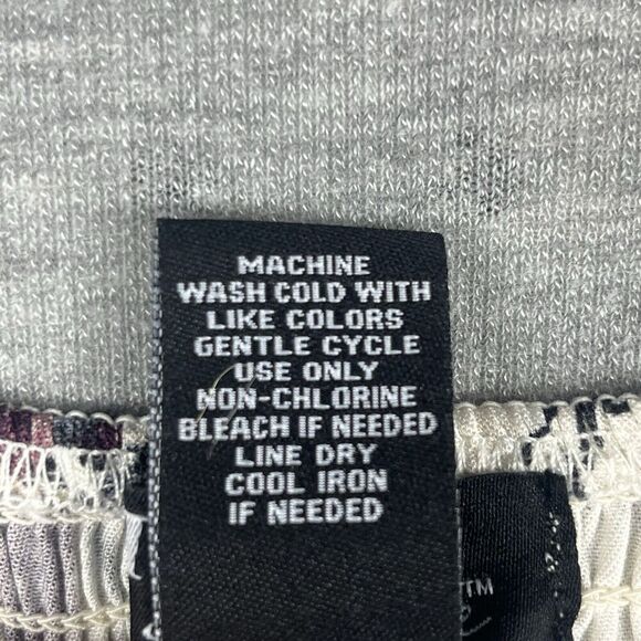 Thorn & Fable Women's Crop Top Extra Large Skull Romeo Juliet Puff Sleeve - Picture 6 of 11